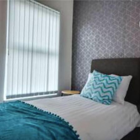 Antonio Str Liverpool 6 Beds Εξωτερικό φωτογραφία