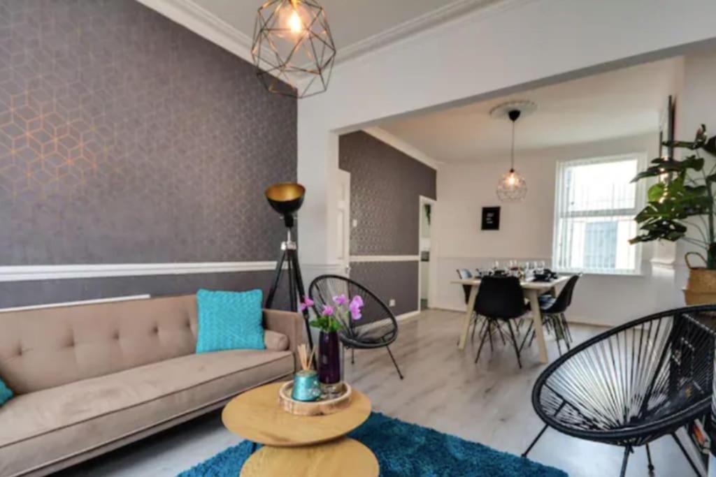 Antonio Str Liverpool 6 Beds Εξωτερικό φωτογραφία