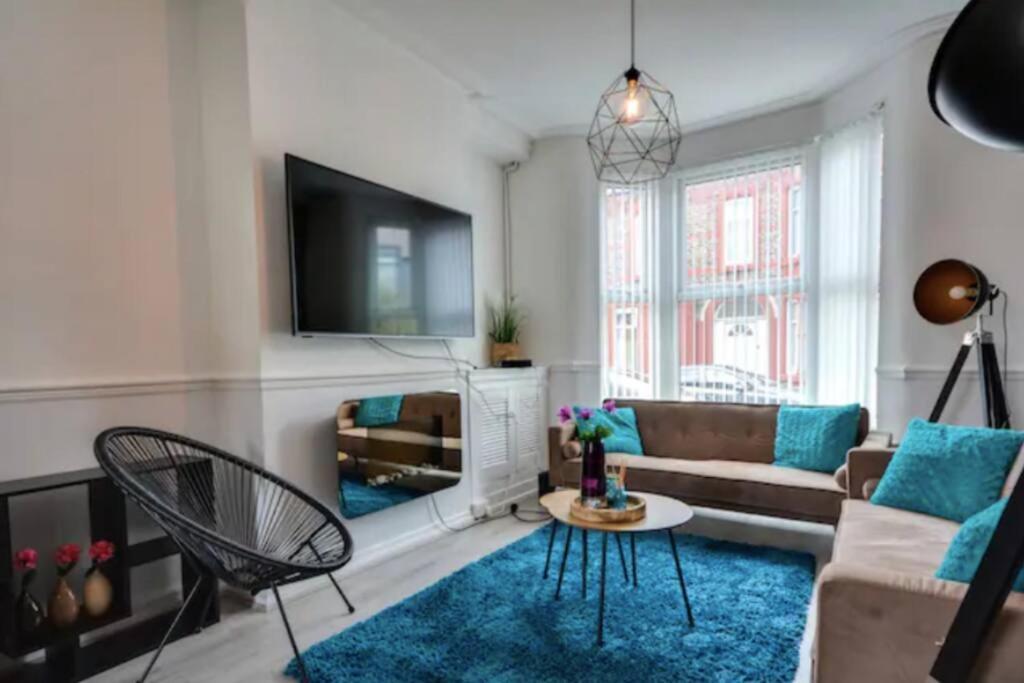 Antonio Str Liverpool 6 Beds Εξωτερικό φωτογραφία